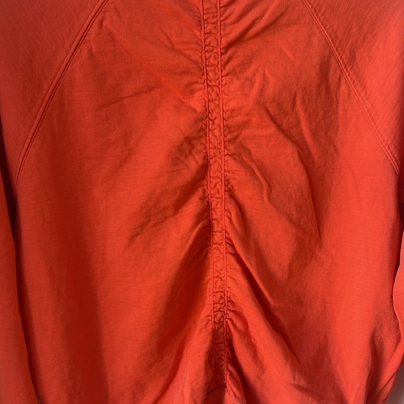 Athleta Sundown Puckered Sweatshirt Orange Workout Athleisure Crew Neck Size M - Picture 7 of 11